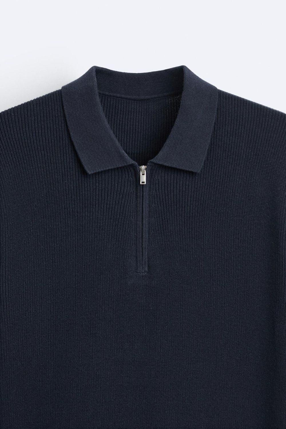 Elegante polo in maglia con zip