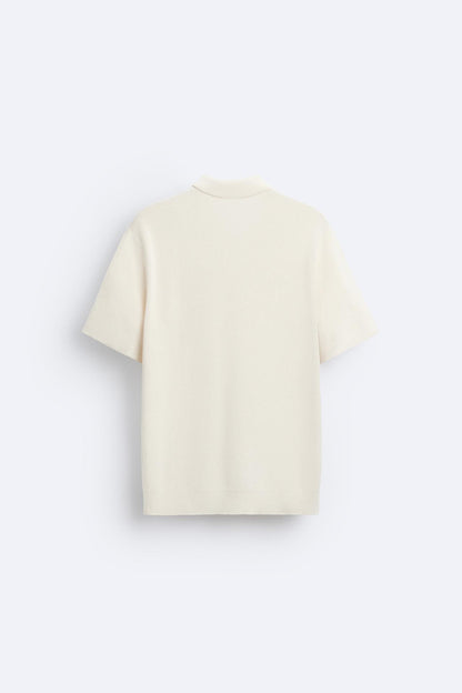 Elegante polo in maglia con zip