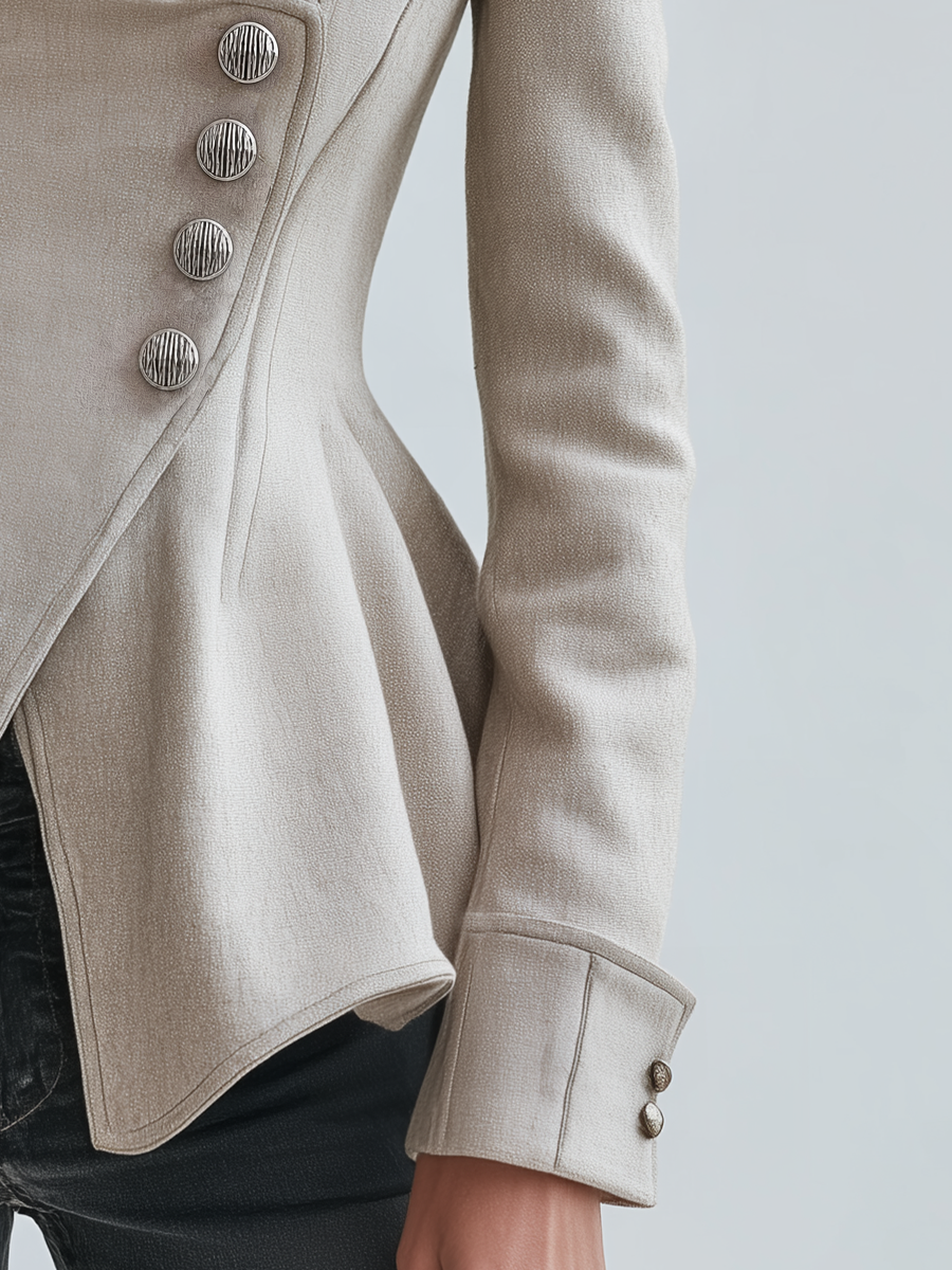 Blazer asimmetrico avorio raffinato con bottoni