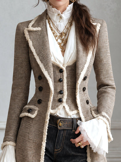 Cappotto vintage bohémien marrone con frange