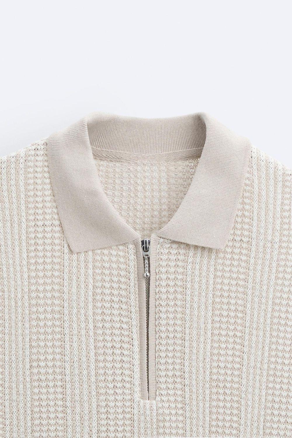 Polo lavorato a maglia strutturato con chiusura a zip