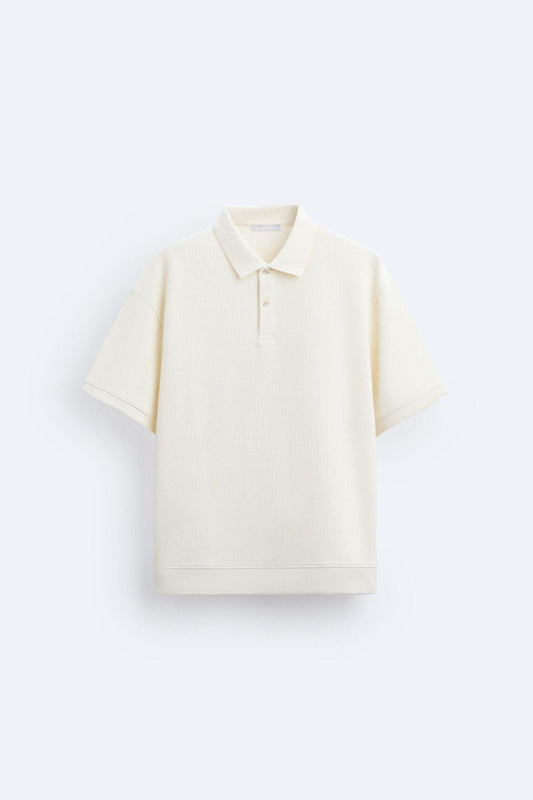 Polo a maniche corte color crema – Minimalista e confortevole