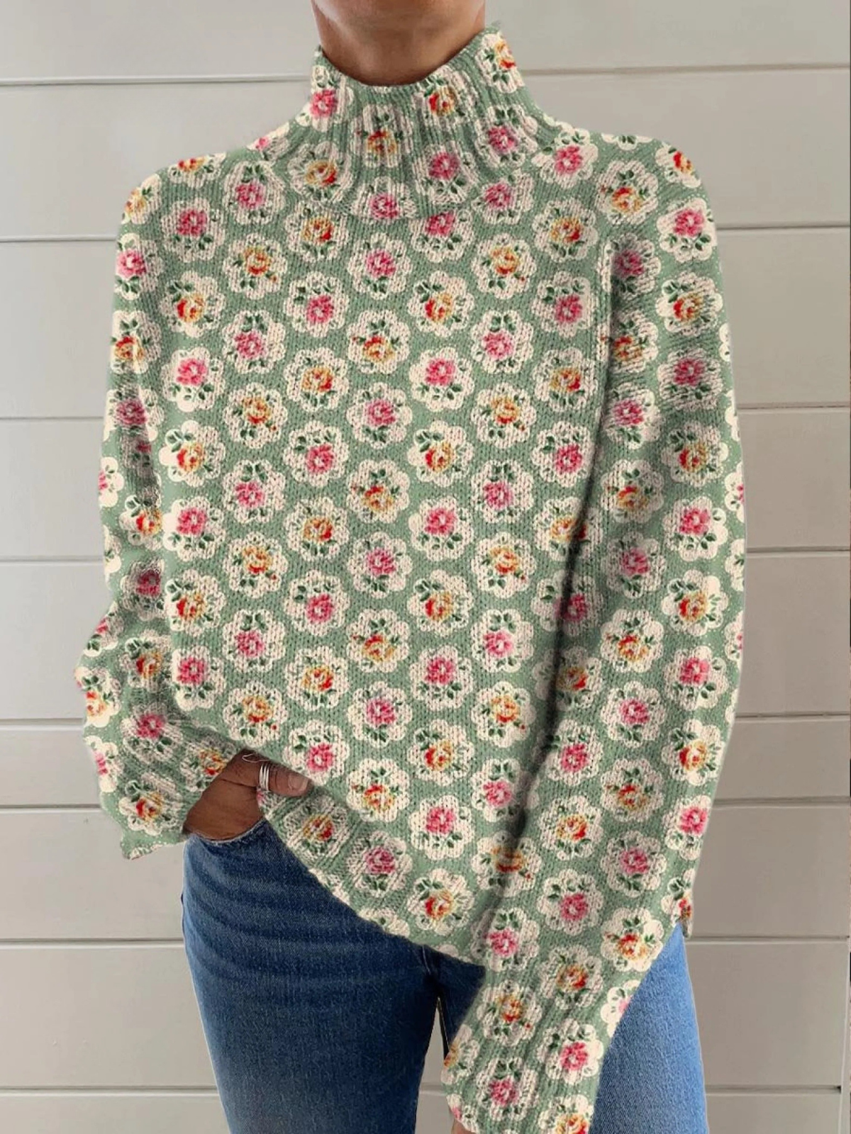 Chloe | Maglione a Collo Alto Floreale
