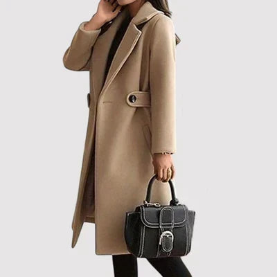 Clara™ | Cappotto in lana con cintura