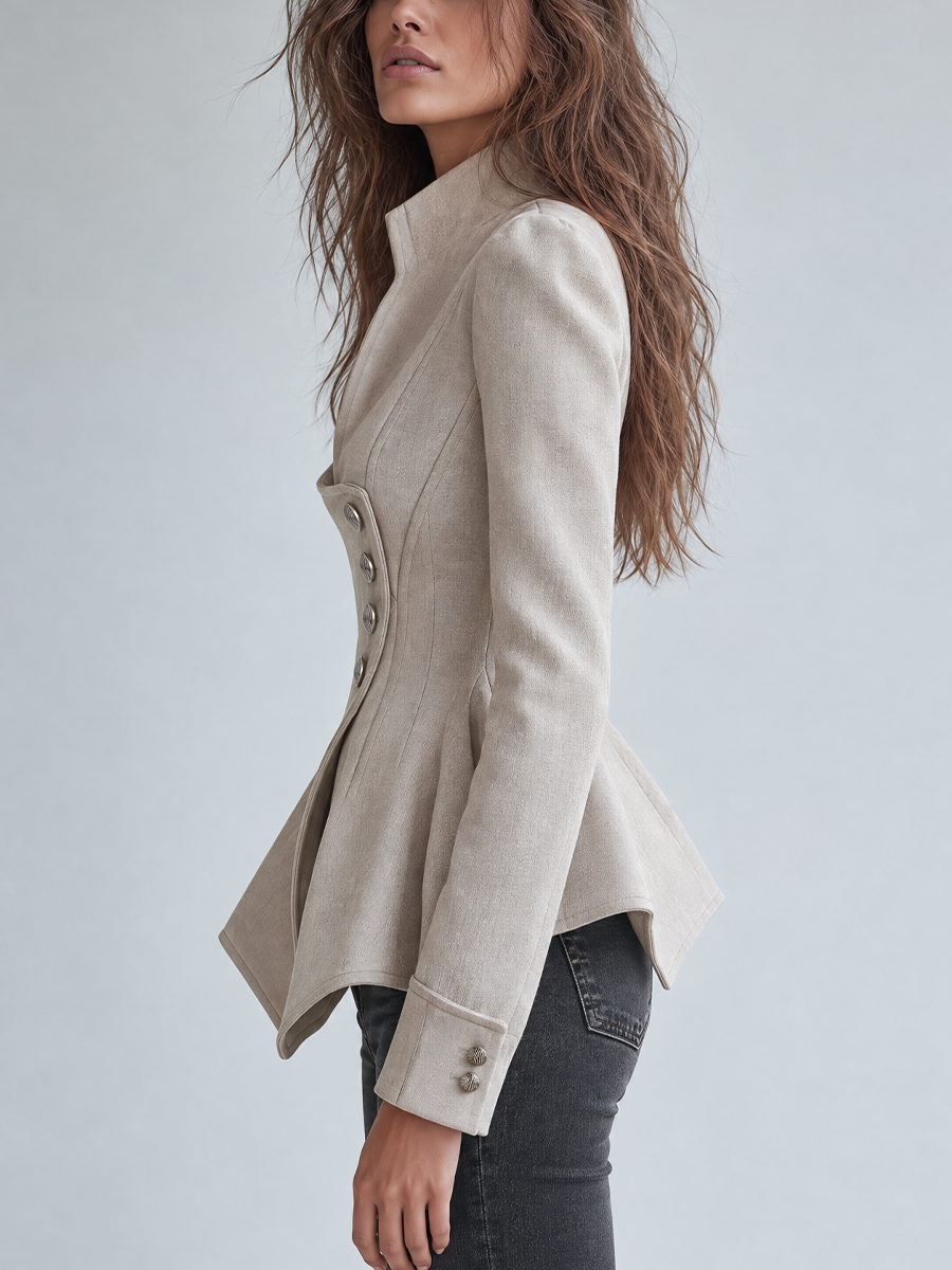 Blazer asimmetrico avorio raffinato con bottoni
