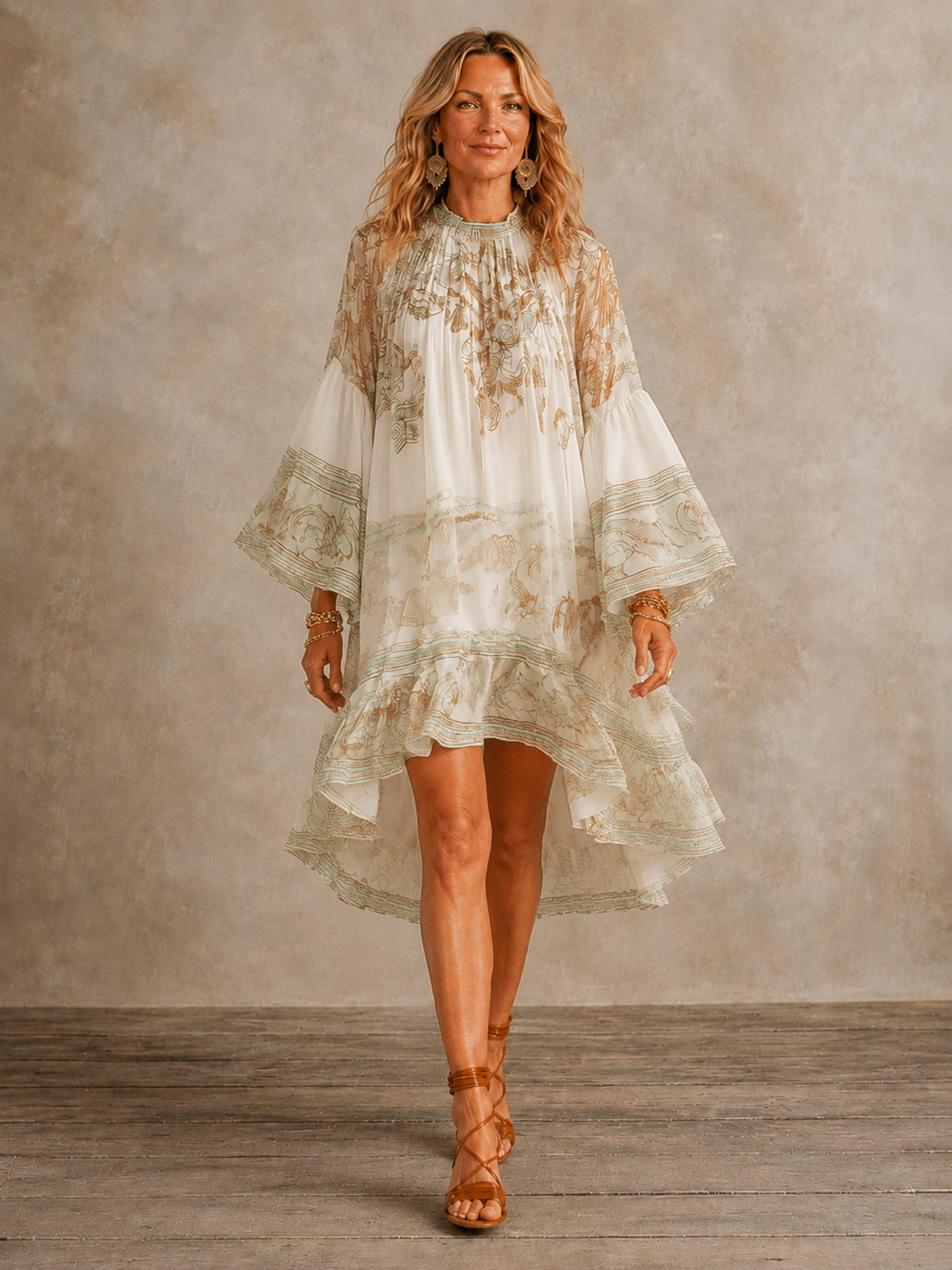 Mirabel | Mini Abito Boho Avorio con Orlo Asimmetrico