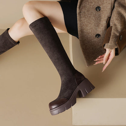 Stivali Alti in Suede