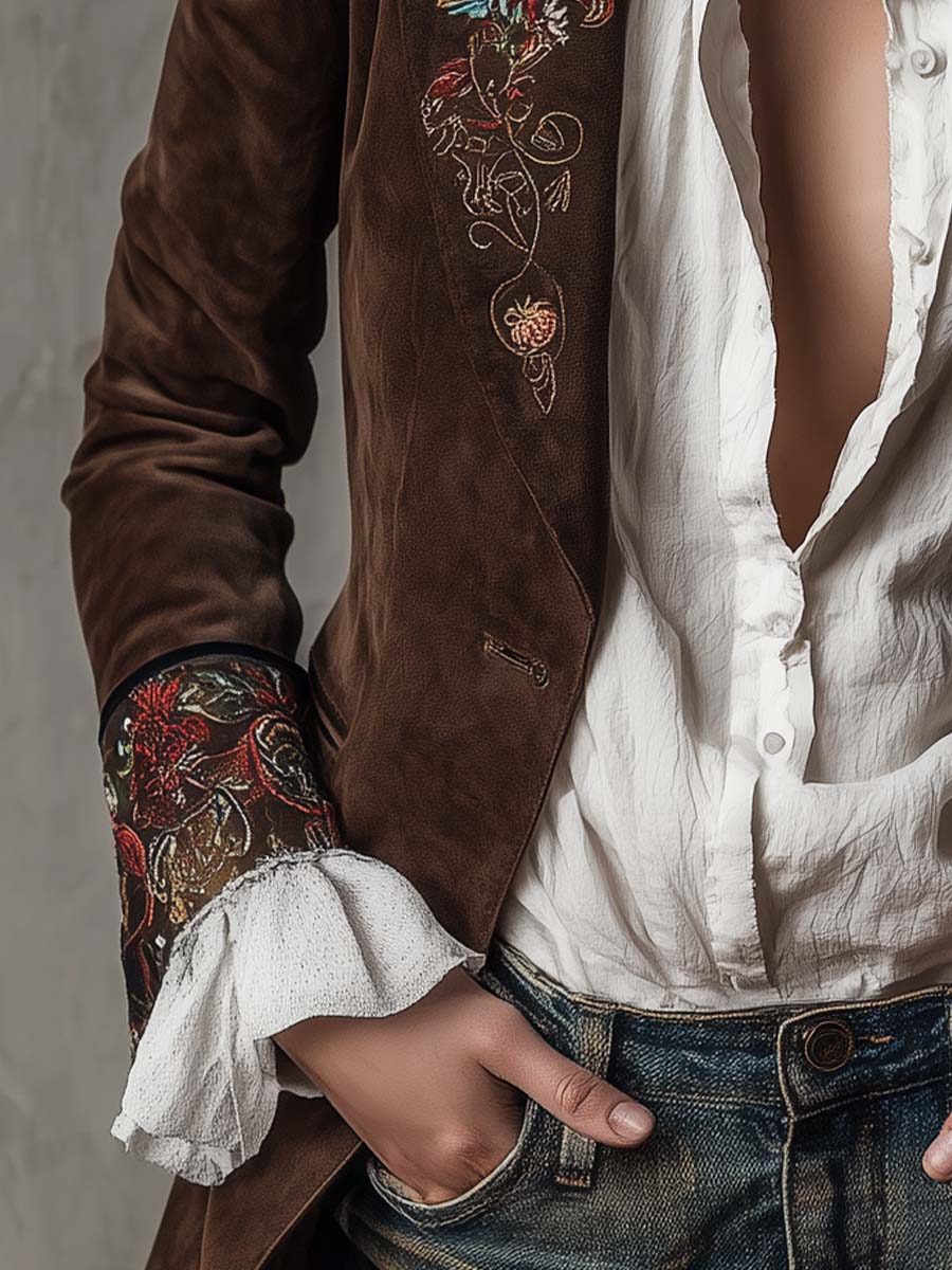 Giacca vintage in pelle marrone con elementi ricamati