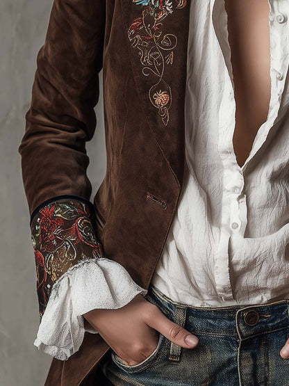 Giacca vintage in pelle marrone con elementi ricamati