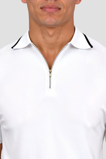 Polo classica con zip e dettagli a contrasto