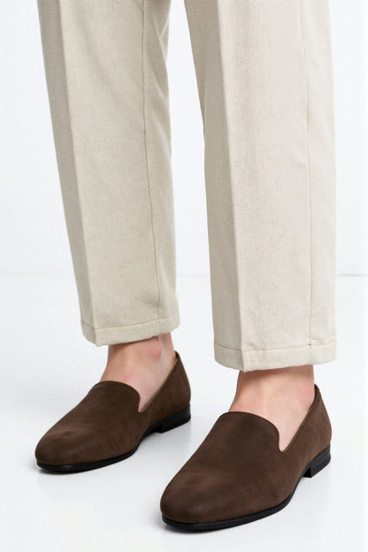 Mocassini in camoscio marrone – Eleganza e comfort riuniti