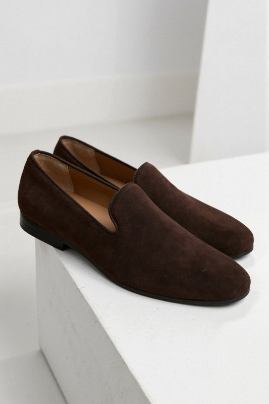 Mocassini in camoscio marrone – Eleganza e comfort riuniti