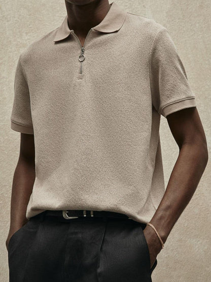 Polo moderna in maglia con zip