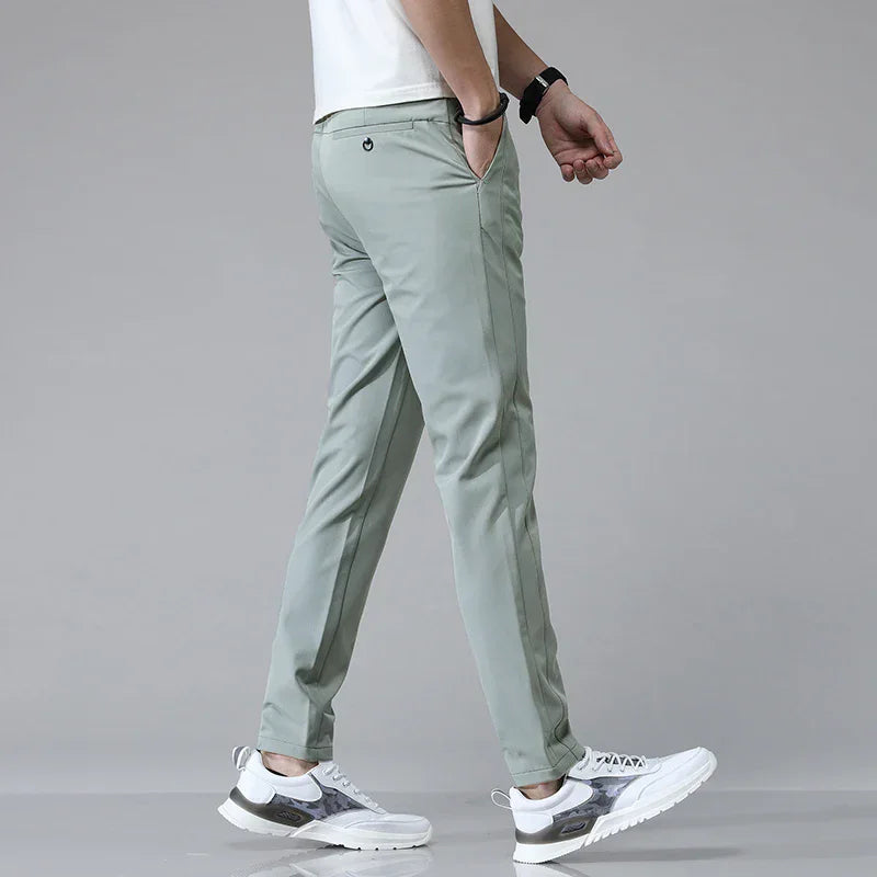 PANTALONI SLIM FIT ULTRALEGGERI PER L'ESTATE E LO SPORT