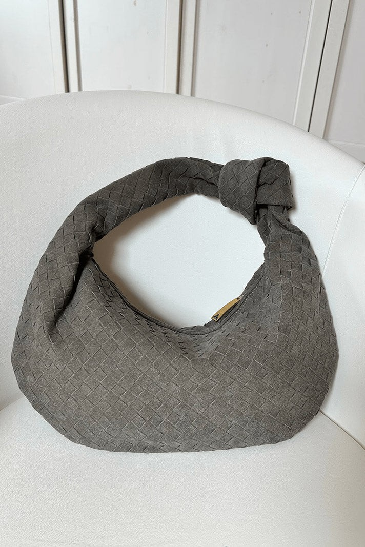 Borsa a mano media intrecciata color lilla con dettagli a nodo