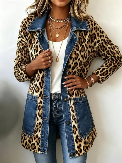 Nieves | Giacca lunga leopardata con dettagli in denim