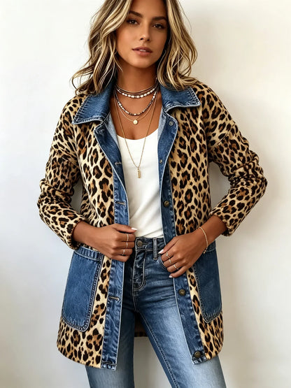 Nieves | Giacca lunga leopardata con dettagli in denim